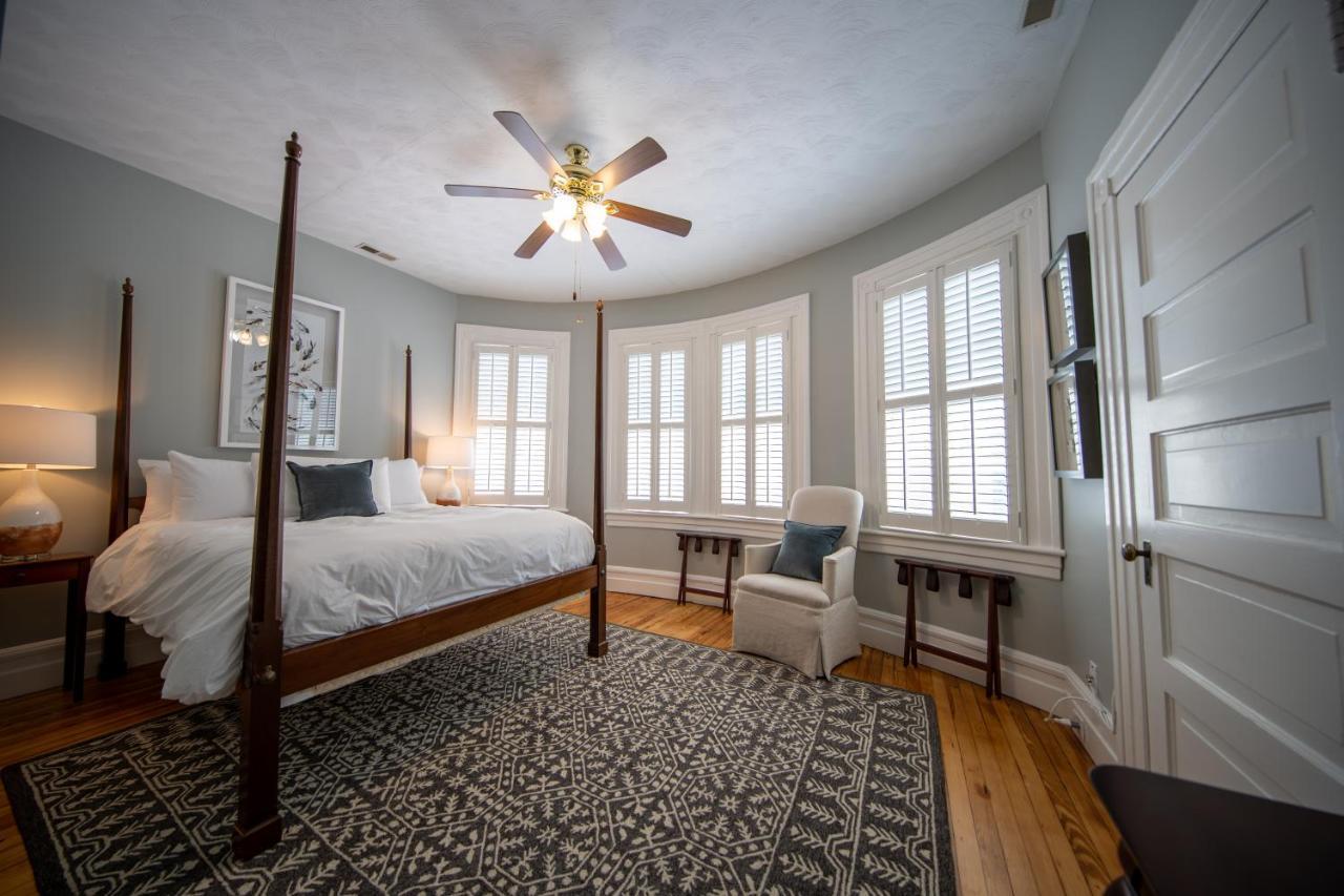 The Edenton Collection-Captain'S Quarters Inn Номер фото