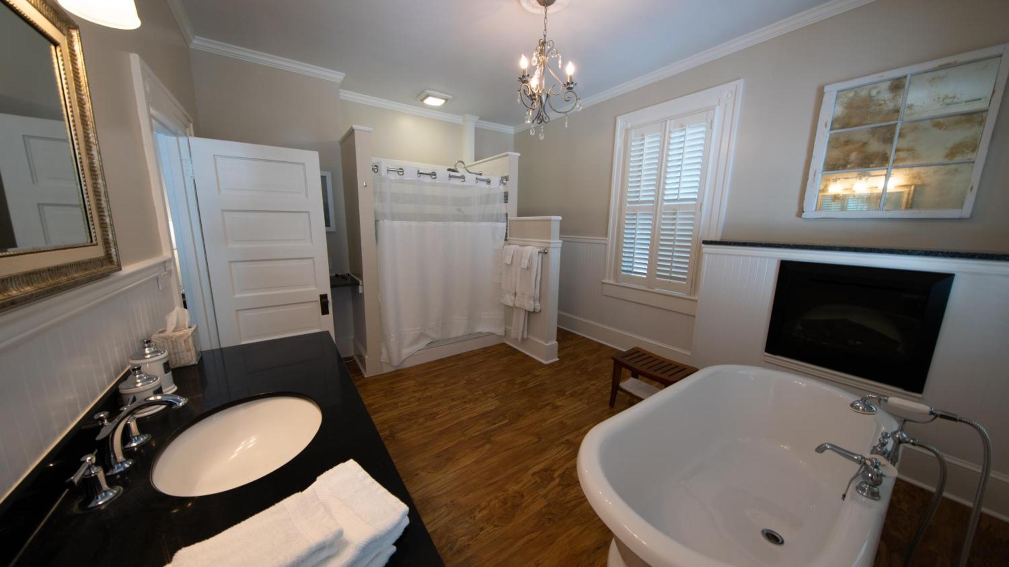 The Edenton Collection-Captain'S Quarters Inn Номер фото